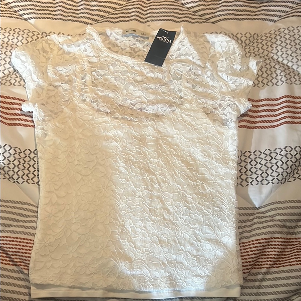 Hollister Cream Ruffled Cap Sleeve Blouse